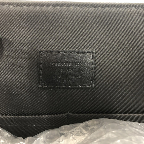 Louis Vuitton Christopher Messenger Taurillon Leather Black Shoulder Bag - Picture 8 of 14